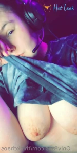 6902821