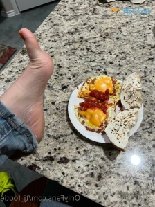 6557687