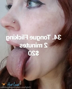 6771571