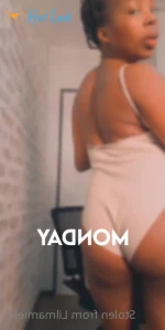 1625564