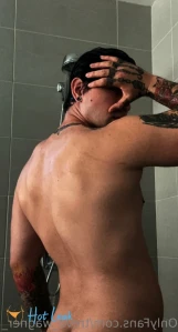 7082389