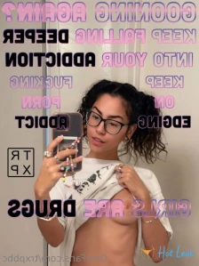 9568872