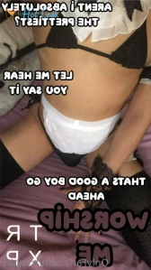 9568926
