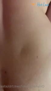 6617560