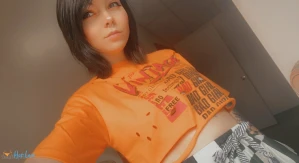 6677049