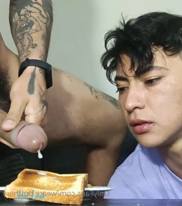 6929483