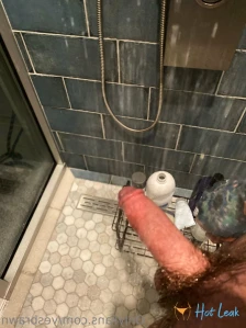 9211878