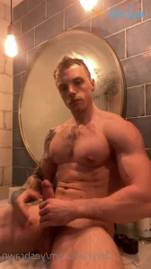 10537927