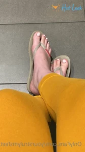 6498549