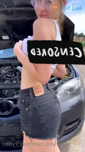 10536749