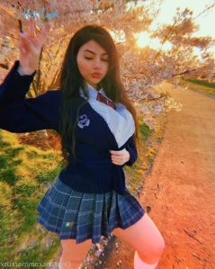 7832542
