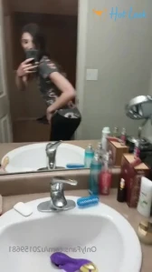 8465610