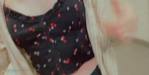 8442923
