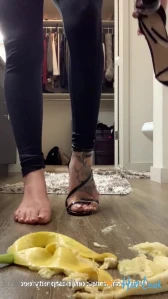 8422673