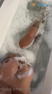 8373865