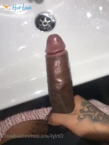 8345750
