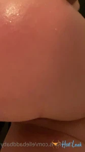 8302122