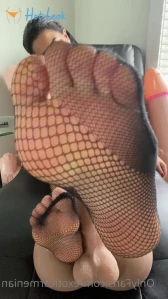 8285276