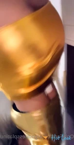 8231670