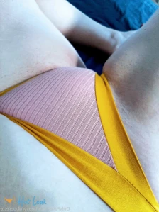 9825634
