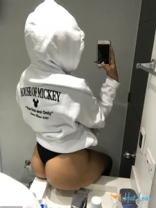 741090