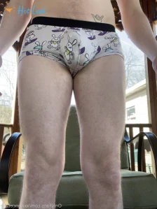 9716813