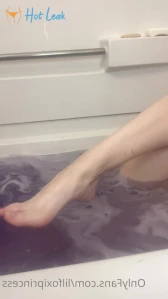 8098715
