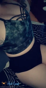 9718498
