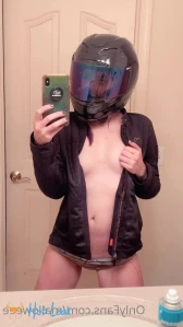 8071846
