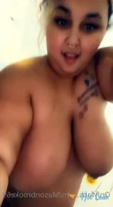 8065330