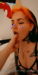 8046165