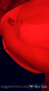 8042864