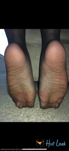 8976372