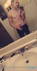 7993285