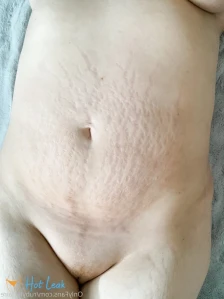 10896040
