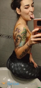 7950525