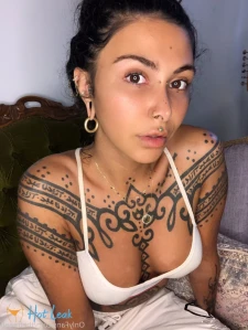 9764576