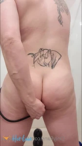 7929587
