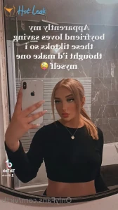 7917563