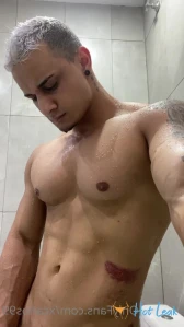 7905242