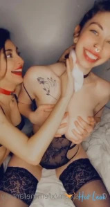 7904993