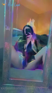 7889716