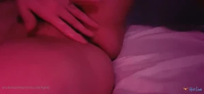 4688972