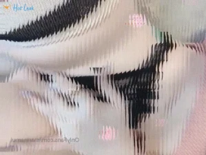 4689235