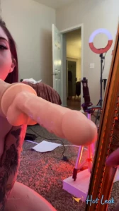 10420310