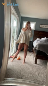 10404308