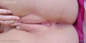 10402940