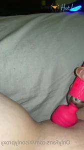 10400678