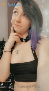 8898041