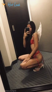 8689563